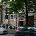 Smulikowskiego 9